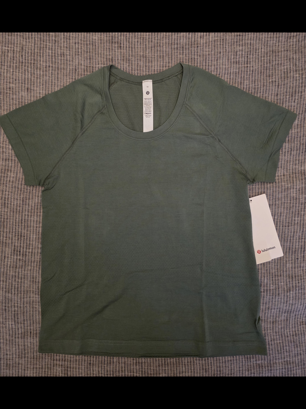 New NWT Lululemon Swiftly Short Sleeve Shirt 2.0 Grey Eucalyptus GREU Green 10